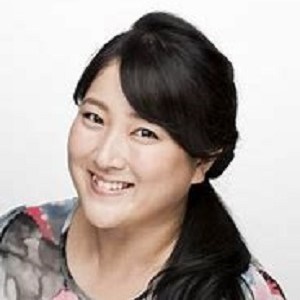 イヴルルド遙華先生